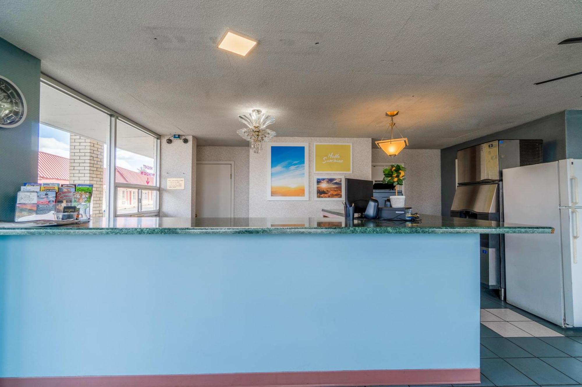 Motel Ozark Junction Mountain View By Oyo Esterno foto