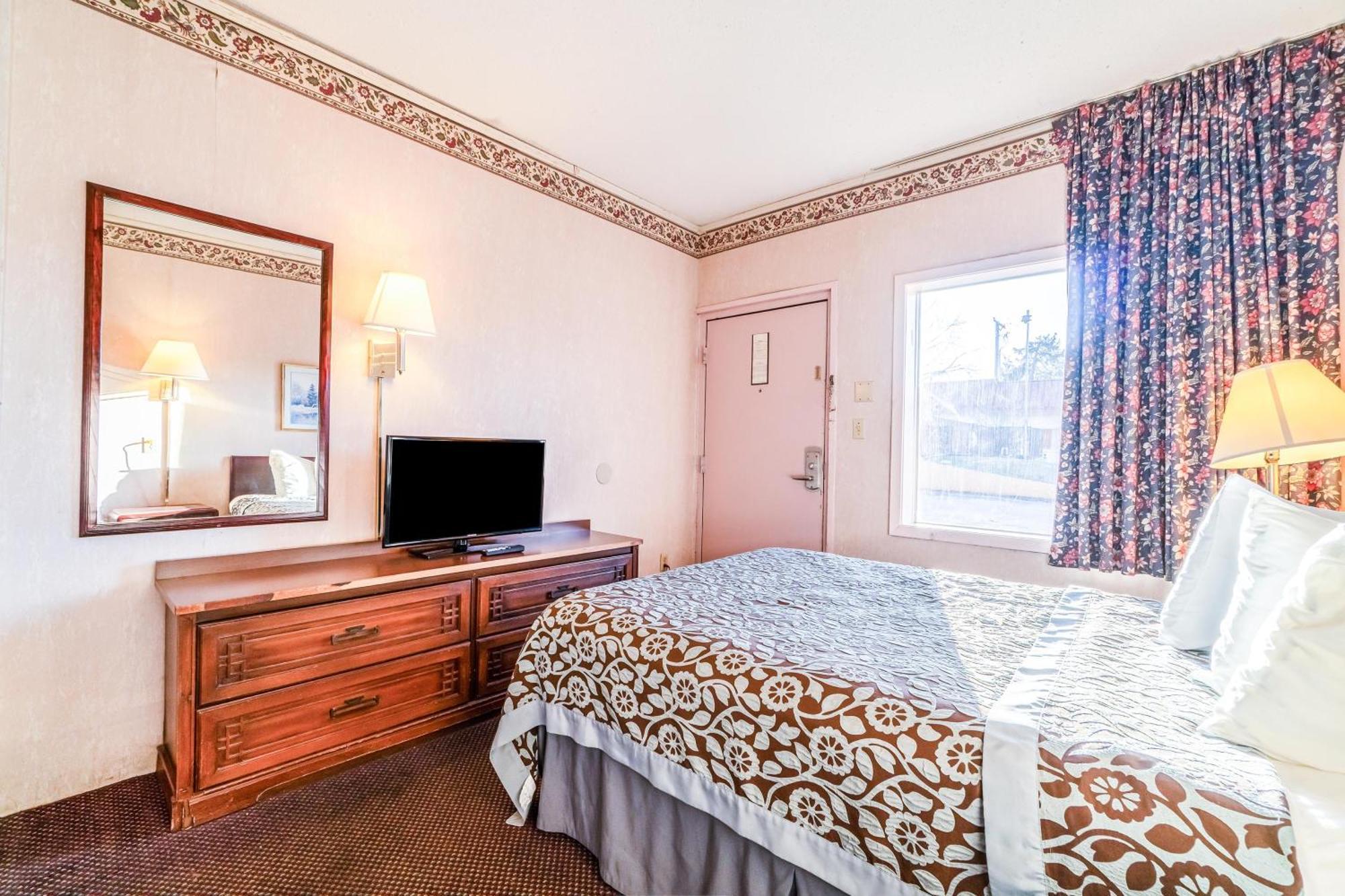 Motel Ozark Junction Mountain View By Oyo Esterno foto