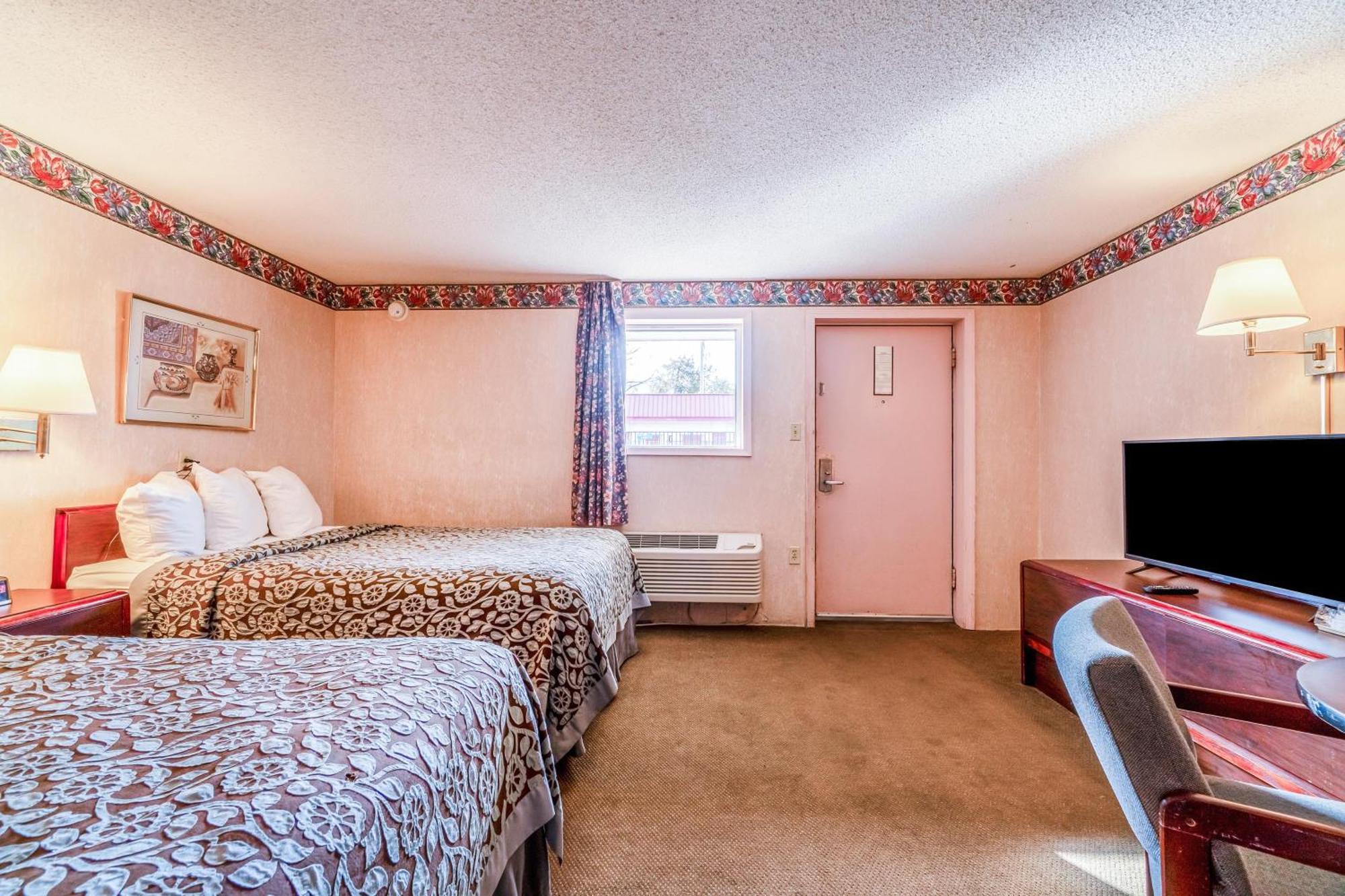 Motel Ozark Junction Mountain View By Oyo Esterno foto