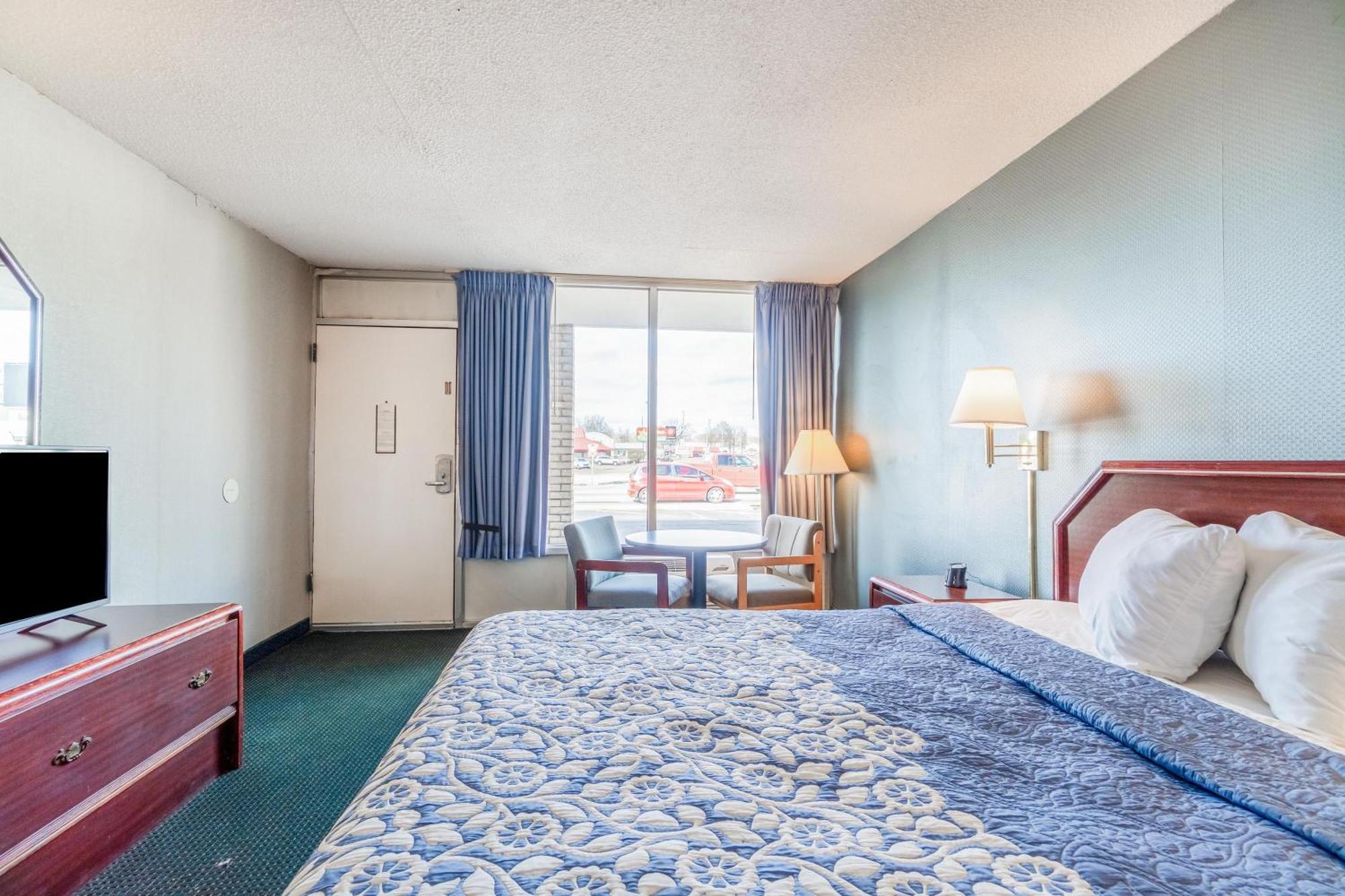 Motel Ozark Junction Mountain View By Oyo Esterno foto