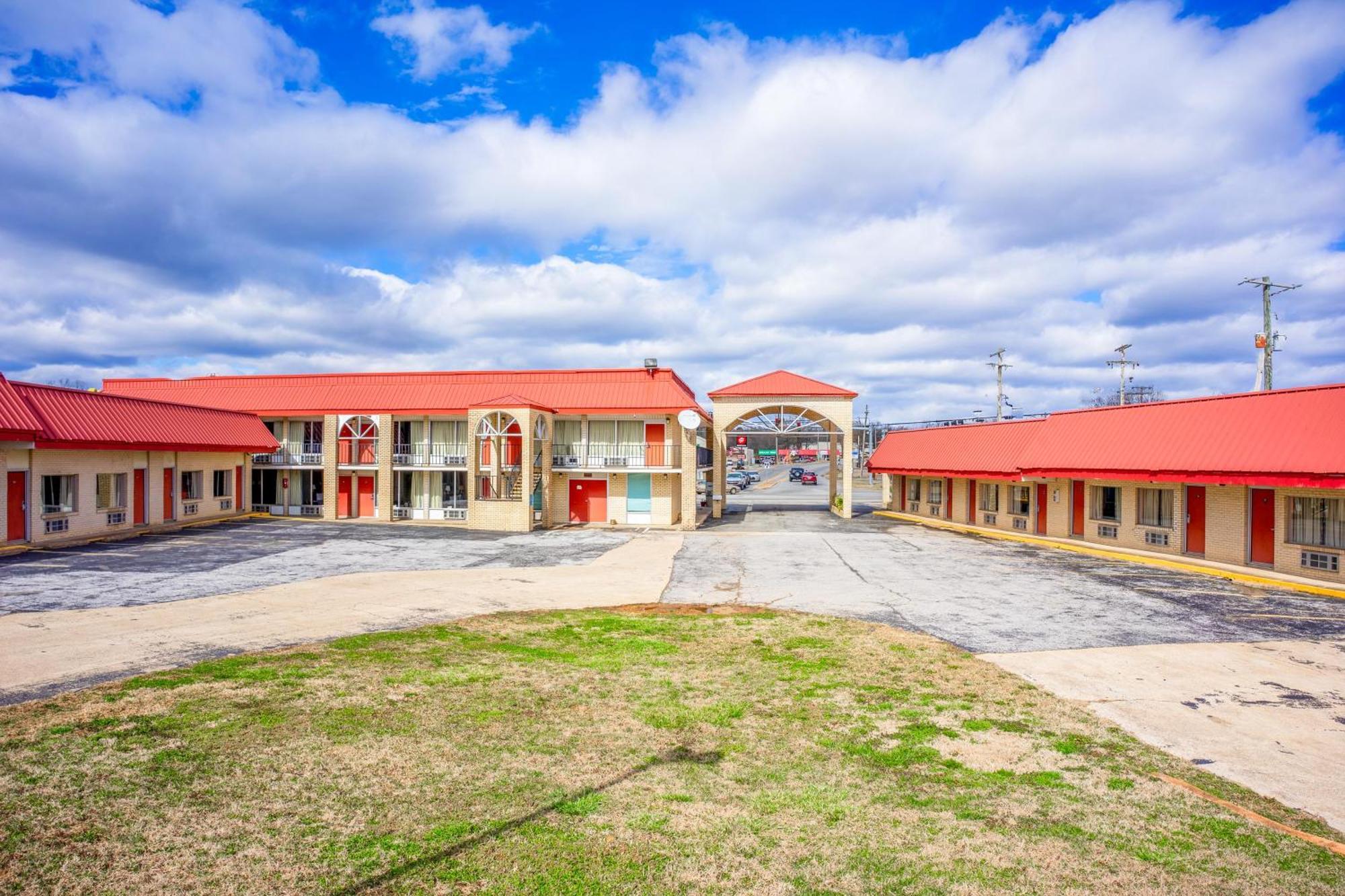 Motel Ozark Junction Mountain View By Oyo Esterno foto