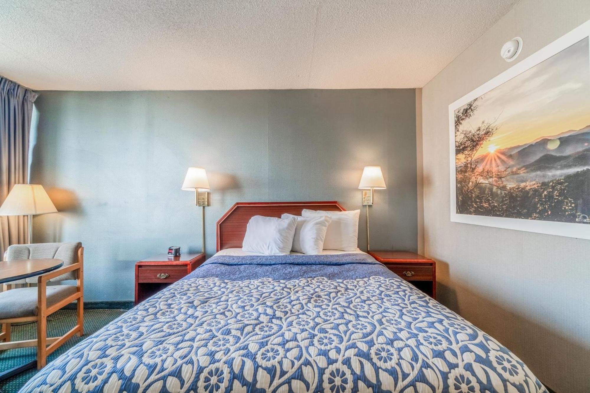 Motel Ozark Junction Mountain View By Oyo Esterno foto