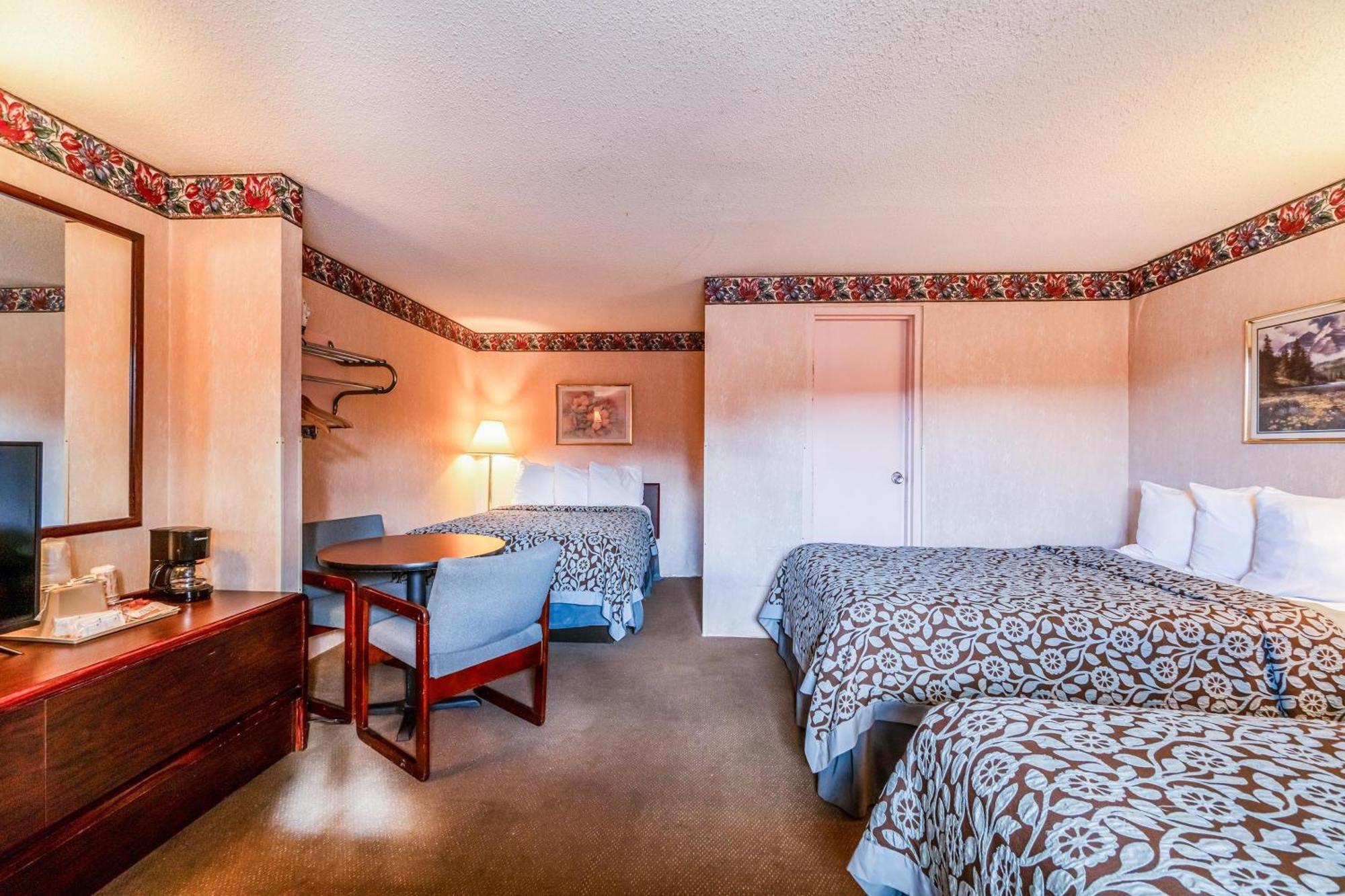 Motel Ozark Junction Mountain View By Oyo Esterno foto